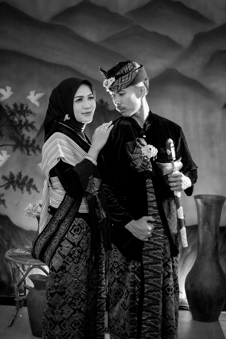 https://Yusril-tika.webnikah.com/dirmember/00000029/Ukystore2023/photo-285368-336638-l-202606110800.jpg